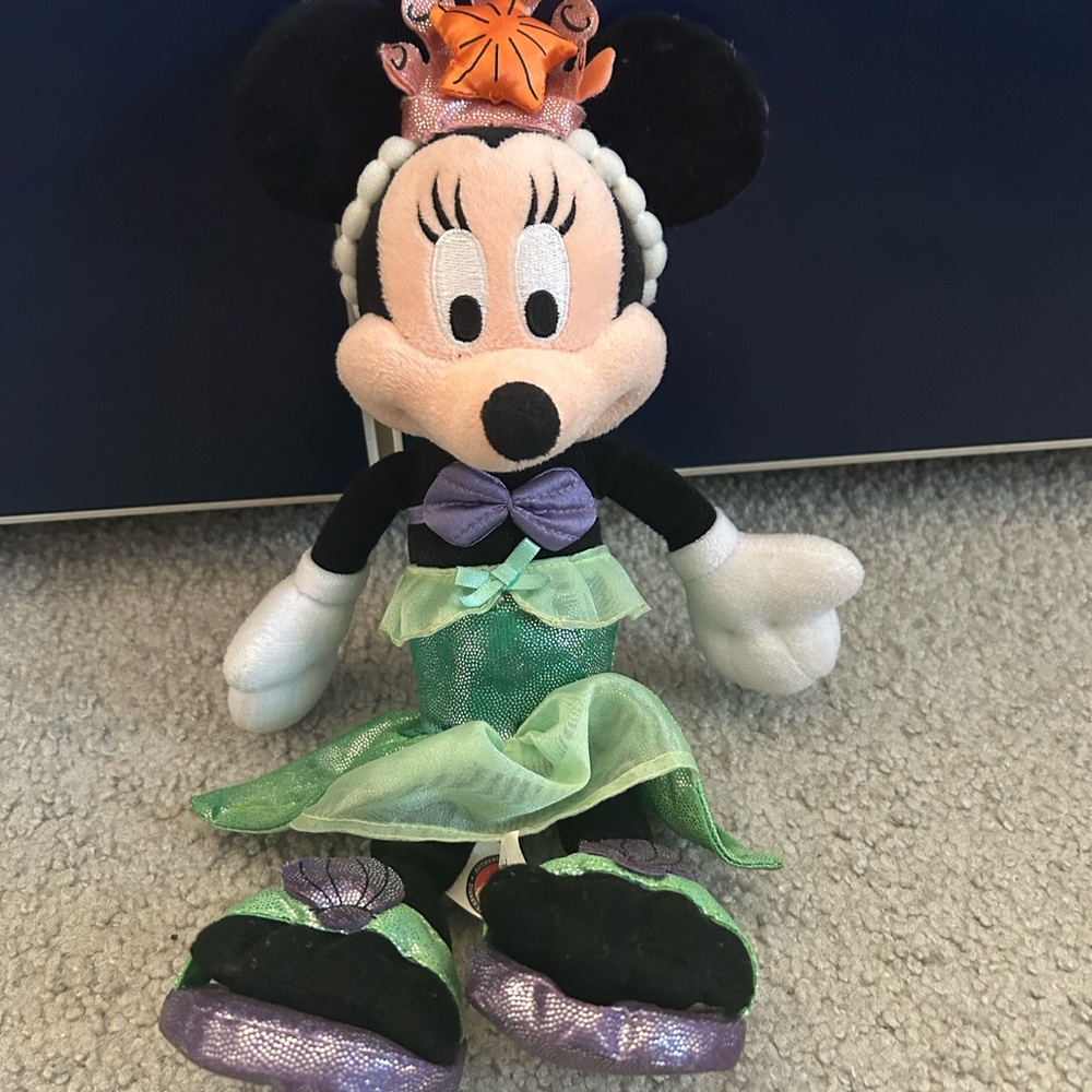 Minnie Mouse Ariel + Mickey Mouse Jack Sparrow Pirates of the Caribbean Plushes - Picture 6 of 8